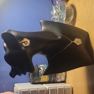 Shell flower necklace set